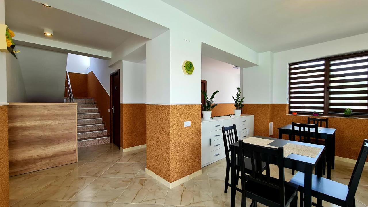 Elina2 Hotel Techirghiol Kültér fotó