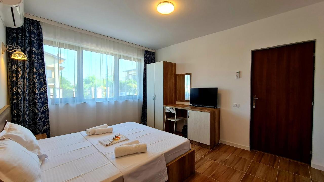Elina2 Hotel Techirghiol Kültér fotó