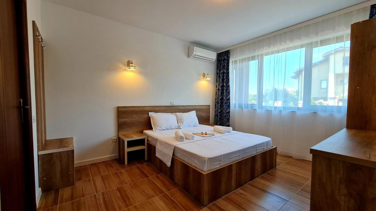 Elina2 Hotel Techirghiol Szoba fotó
