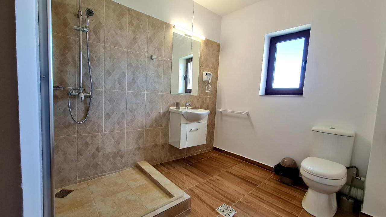 Elina2 Hotel Techirghiol Kültér fotó