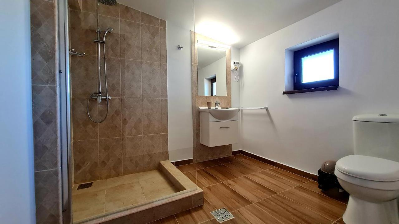 Elina2 Hotel Techirghiol Kültér fotó